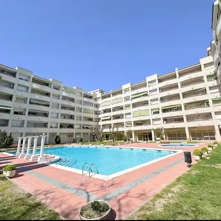 Apartamento Reformed Cozy Penthouse With Pool - Portaventura