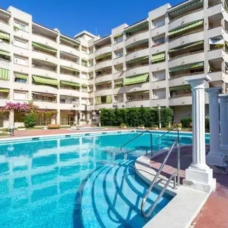 Reformed Cozy Penthouse With Pool - Portaventura Apartamento Salou